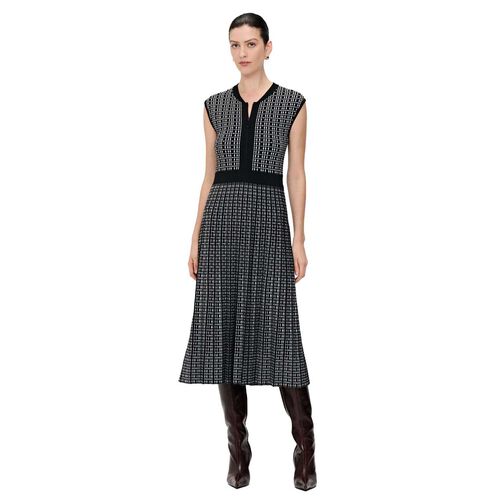 Veronika Maine Contrast Trim Pleated Knit Dress